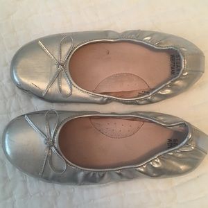 Stuart Weitzman flats